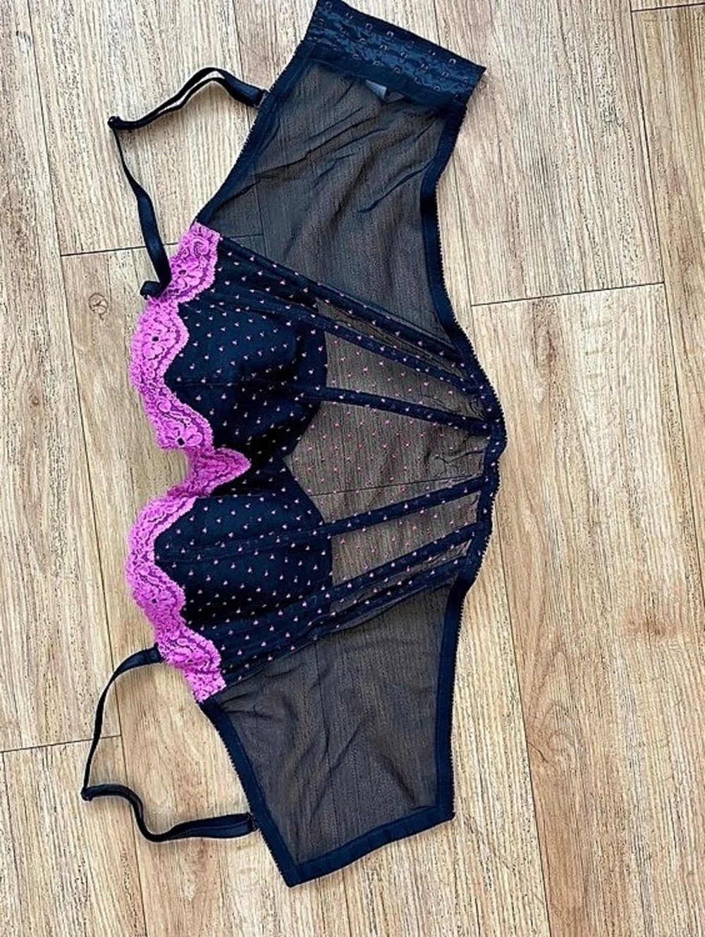 Vintage Lepel Black & Pink Lace Bra 75B Like New